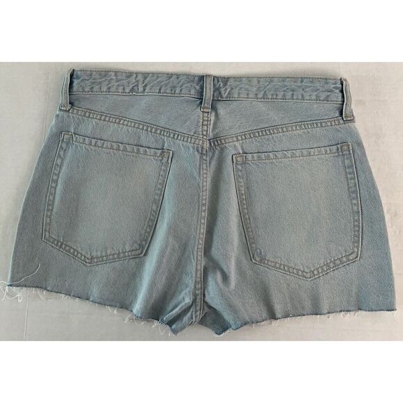 Old Navy Shorts Womens Sz 14 OG Straight High Rise Light Blue Denim Cut-Offs - Picture 3 of 6